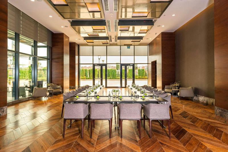 Sheraton Grand Istanbul Atasehir - Restoran