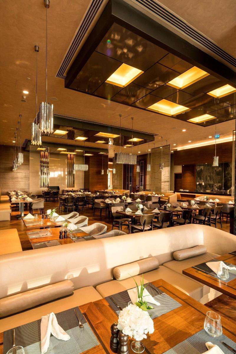 Sheraton Grand Istanbul Atasehir - Restoran