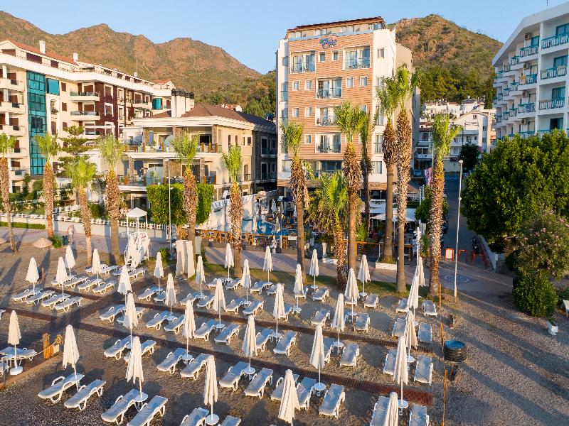 Cettia Beach Resort - Havuz