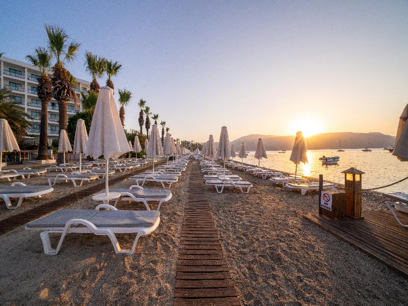 Cettia Beach Resort - Plaj