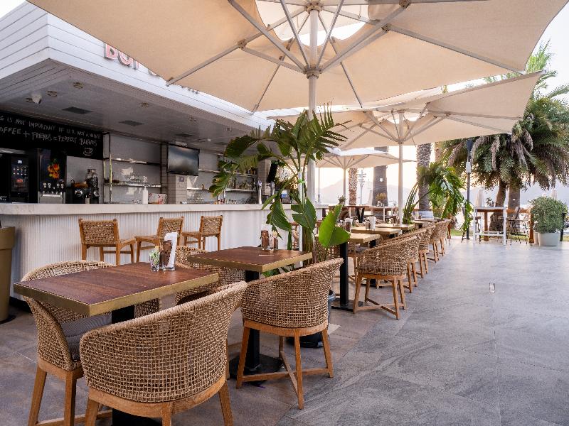 Cettia Beach Resort - Teras