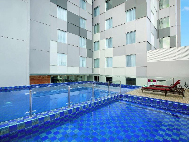 Ibis Styles Makassar Samratulangi - Havuz