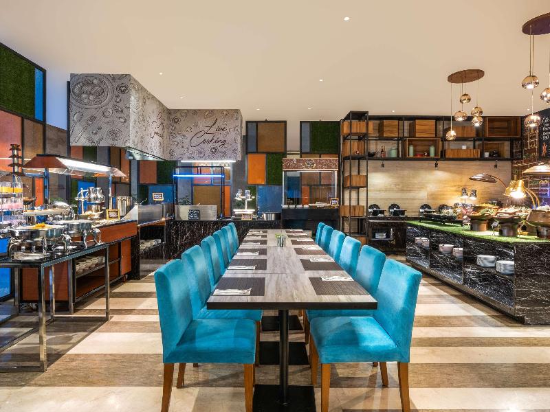 Mercure Jakarta Cikini - Restoran