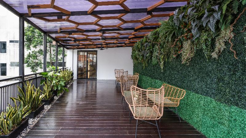 Mercure Jakarta Cikini - Teras