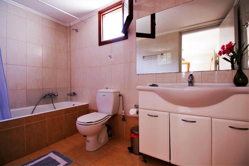 Ampavris Family Apartments - Oda