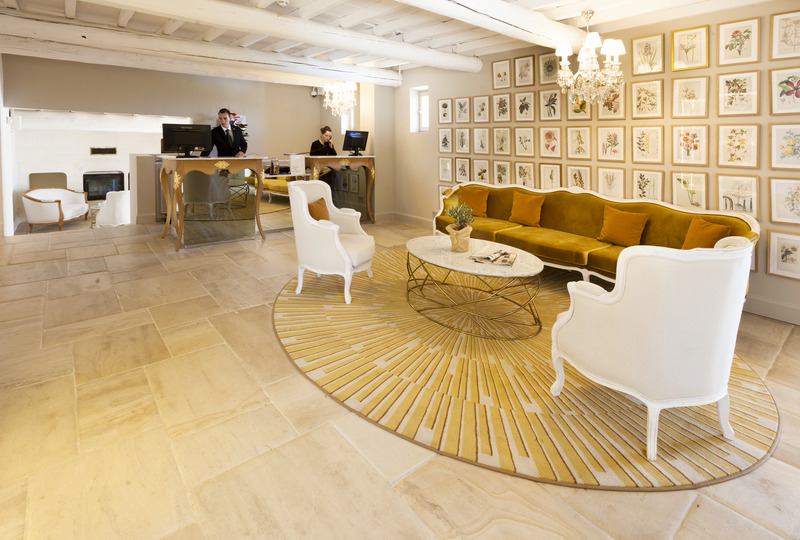 Mas des Herbes Blanches Hotel & Spa - Lobi