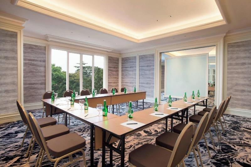 Four Points by Sheraton Bandung - Toplantı