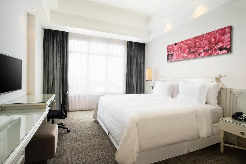 Four Points by Sheraton Bandung - Oda