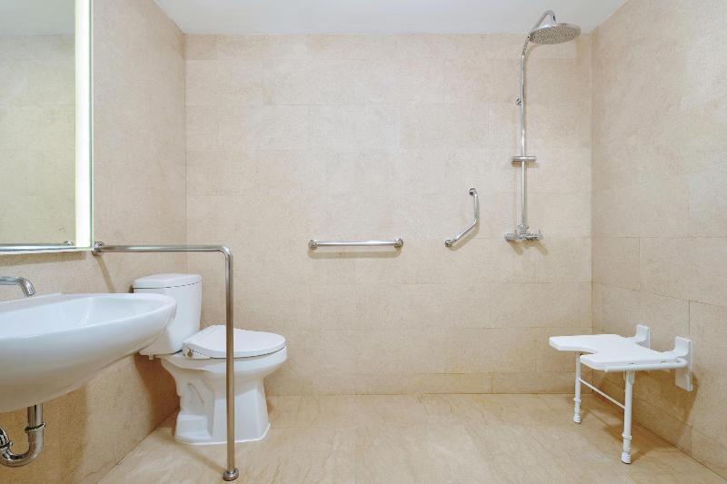 Four Points by Sheraton Bandung - Oda