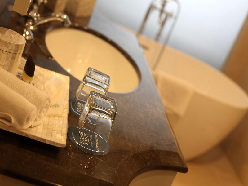 Four Points by Sheraton Bandung - Oda