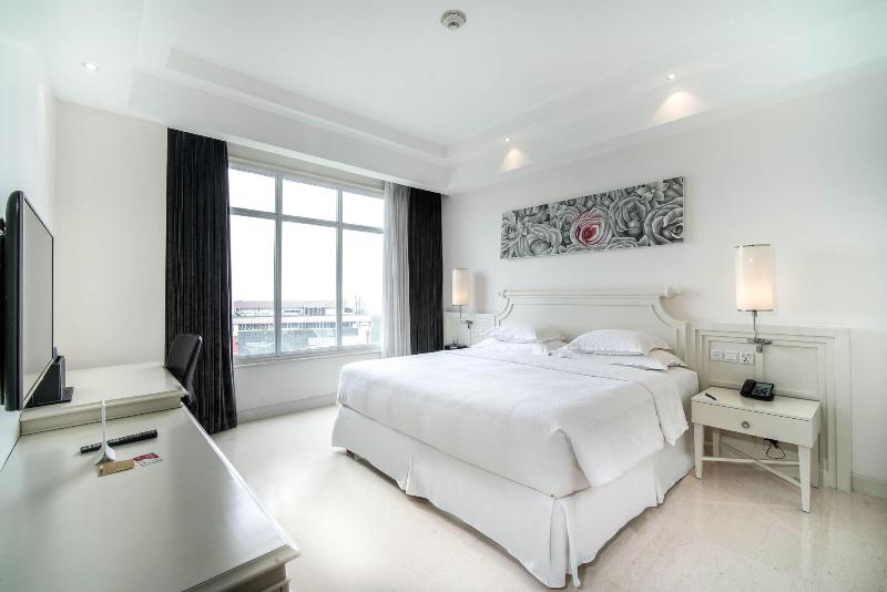 Four Points by Sheraton Bandung - Oda