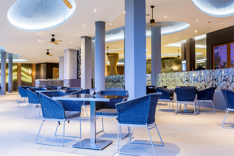 Crest Resort and Pool Villas - Restoran