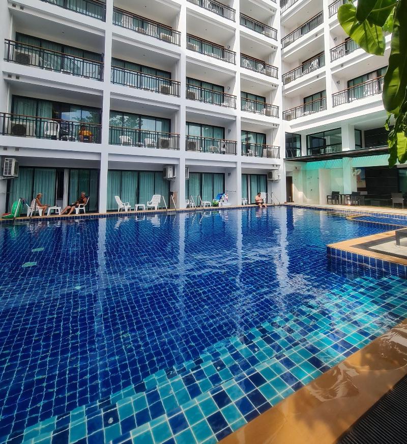 Paripas Patong Resort - Genel