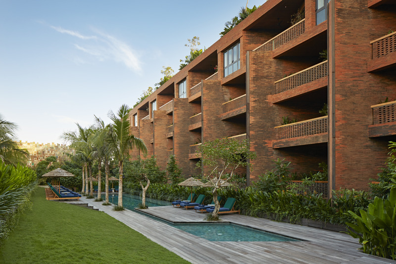 Potato Head Suites - Genel