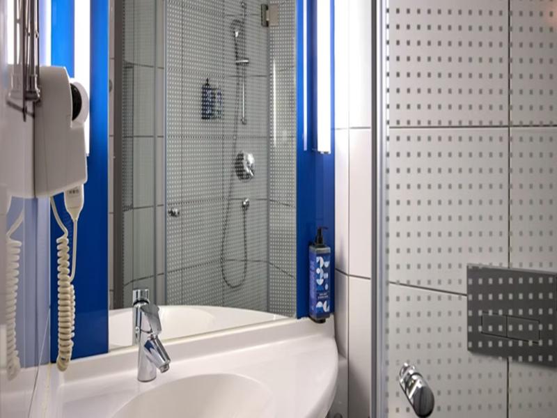 Holiday Inn Express Skopje City Centre by IHG - Oda