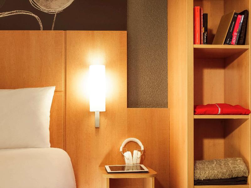 Holiday Inn Express Skopje City Centre by IHG - Oda