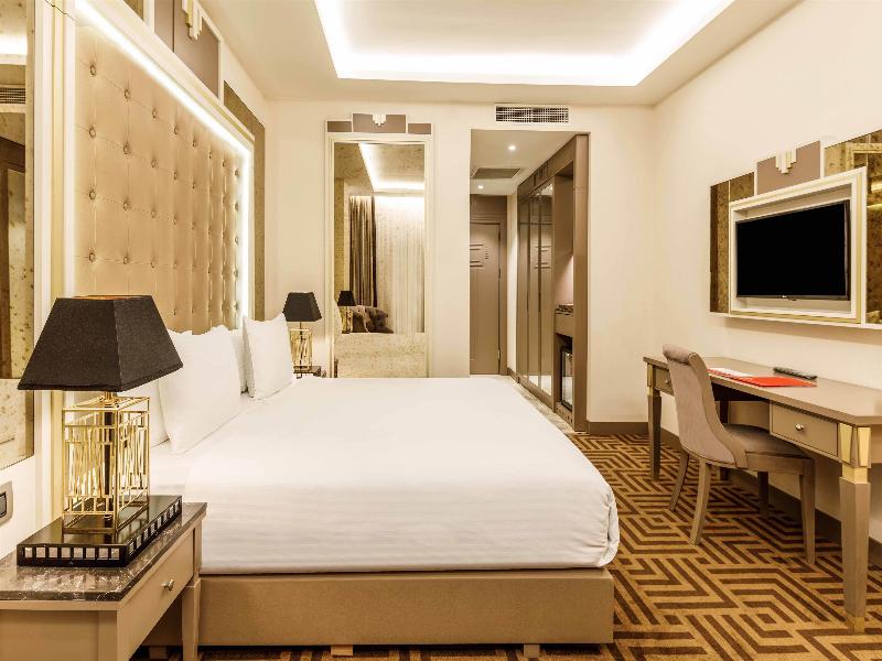 Ramada By Wyndham Istanbul Golden Horn - Oda