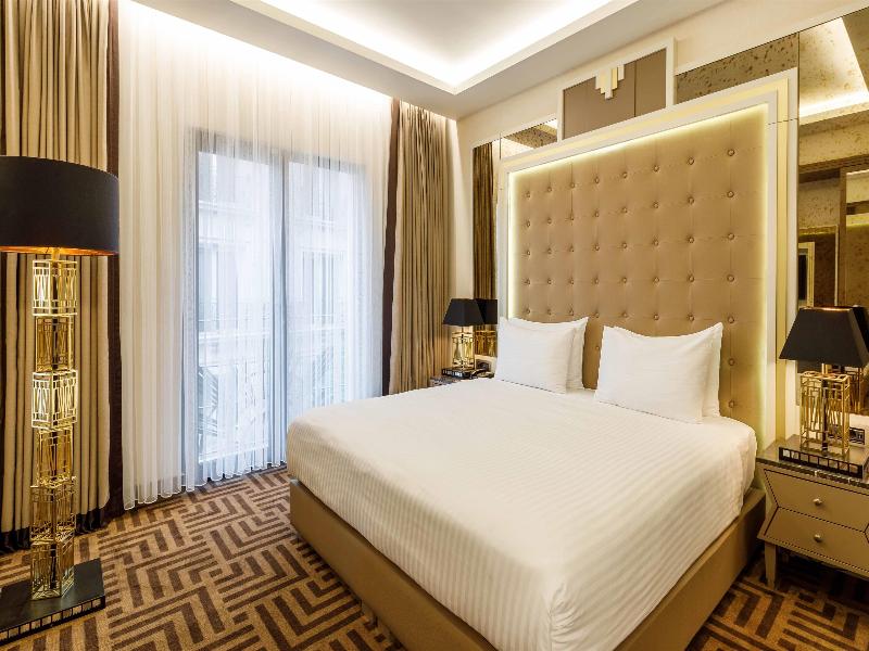 Ramada By Wyndham Istanbul Golden Horn - Oda