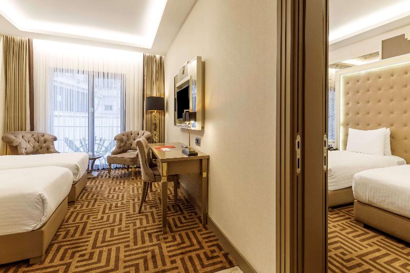 Ramada By Wyndham Istanbul Golden Horn - Oda