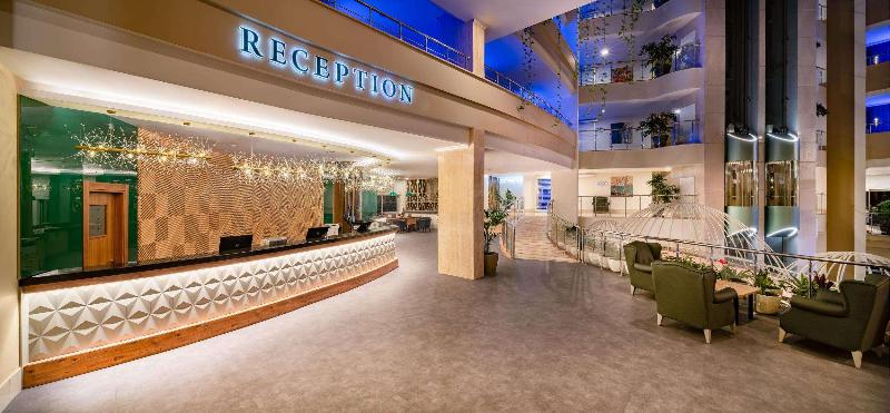 Pine Beach Belek - Lobi