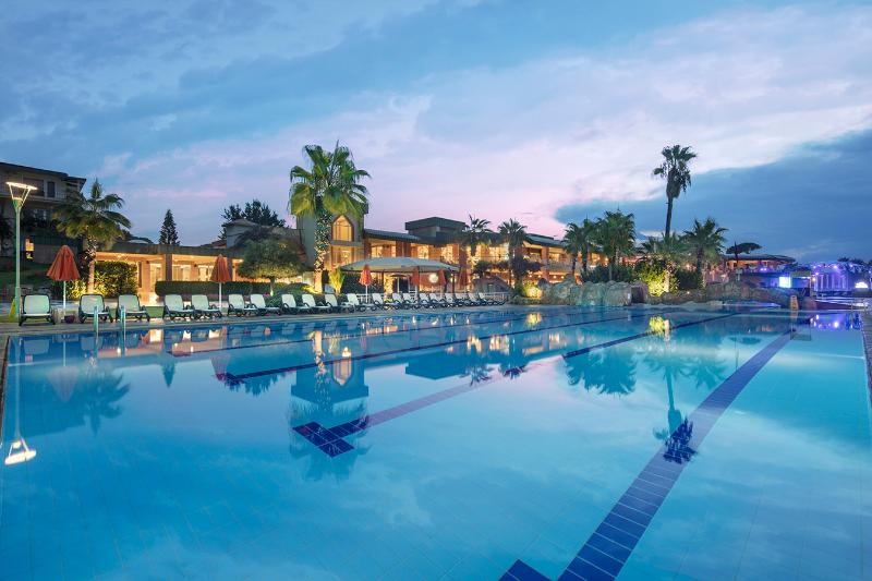 Pine Beach Belek - Genel