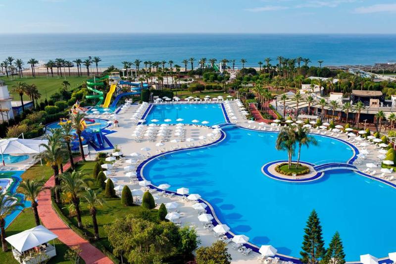 Miracle Resort - Genel