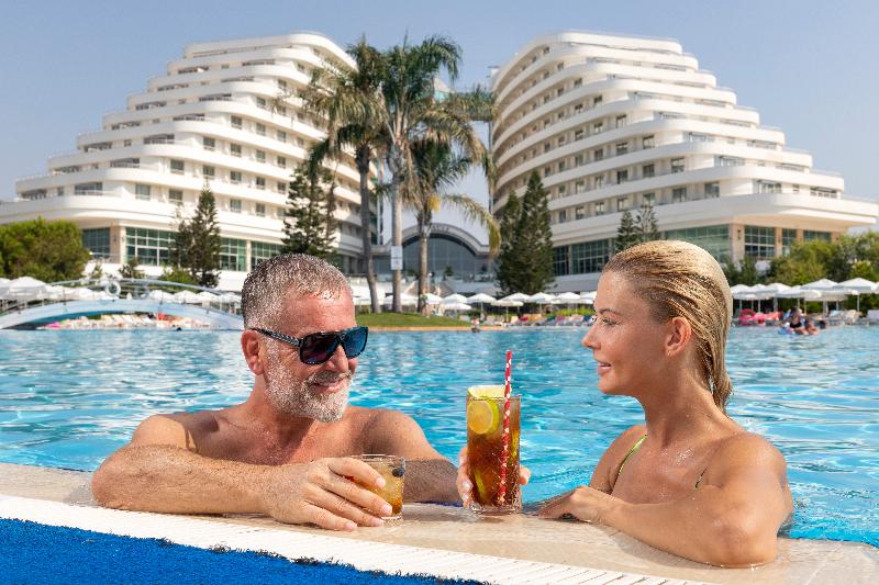 Miracle Resort - Havuz