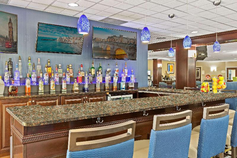 Comfort Inn Syosset-Long Island - Bar