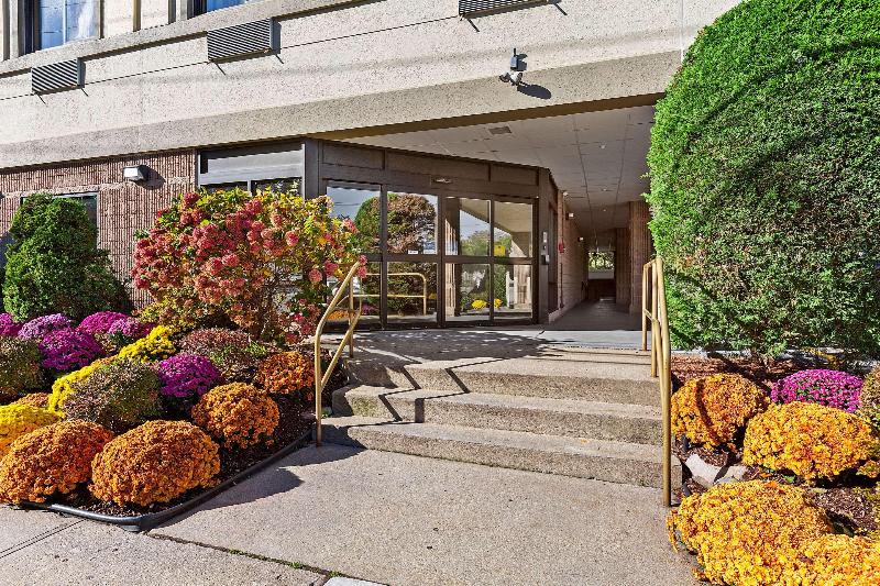 Comfort Inn Syosset-Long Island - Genel