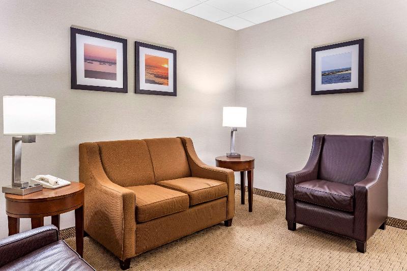 Comfort Inn Syosset-Long Island - Oda