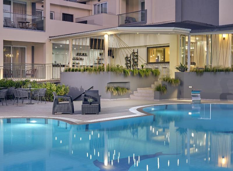 Park Hotel & Spa - Havuz