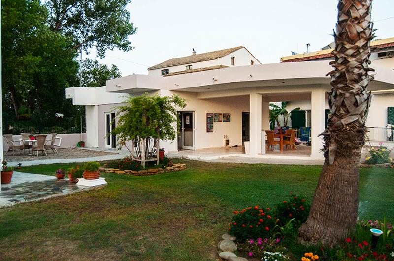 Cavos Beach House - Lobi