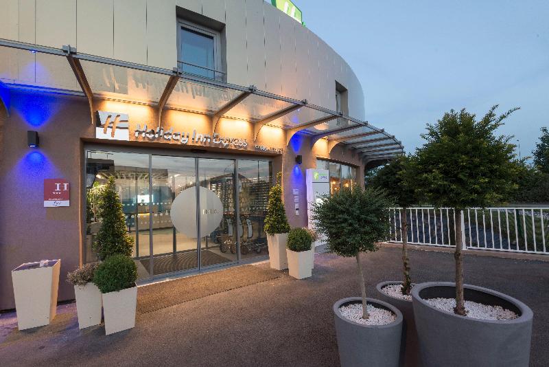 Holiday Inn Express Paris Velizy - Genel