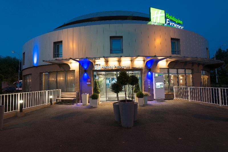 Holiday Inn Express Paris Velizy - Genel