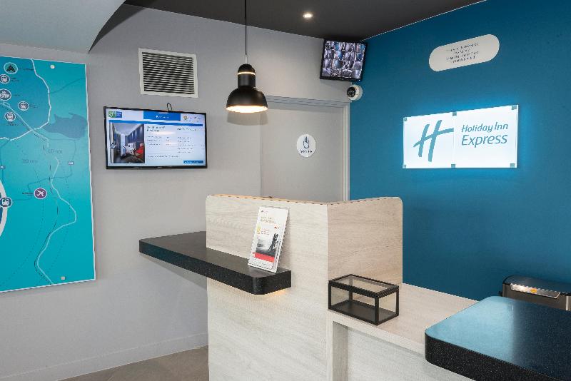 Holiday Inn Express Paris Velizy - Genel