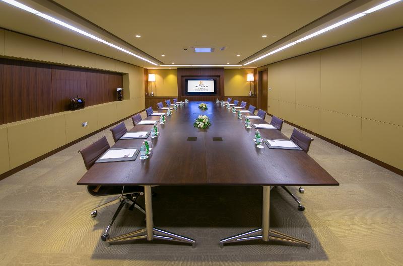 Grand Millennium Muscat - Toplantı