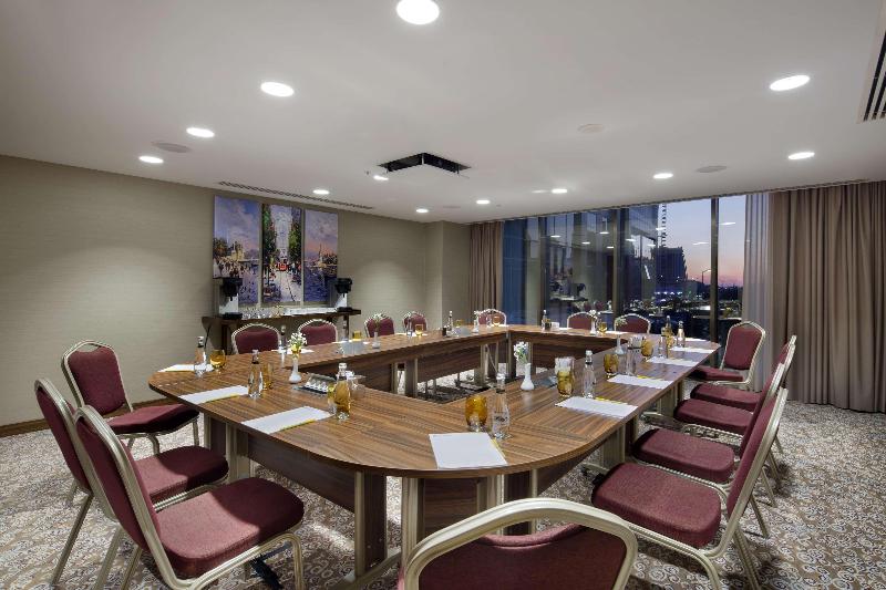 Hilton Garden Inn Istanbul Beylikduzu - Toplantı