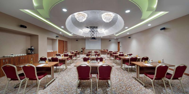 Hilton Garden Inn Istanbul Beylikduzu - Genel