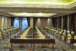 Swiss-Belinn Saripetojo Solo fotoÄŸrafÄ±