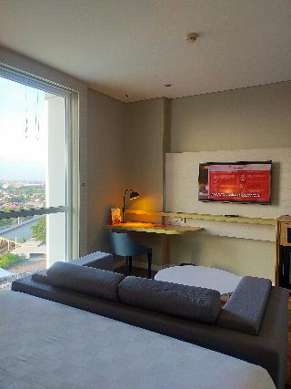 Swiss-Belinn Saripetojo Solo fotoÄŸrafÄ±