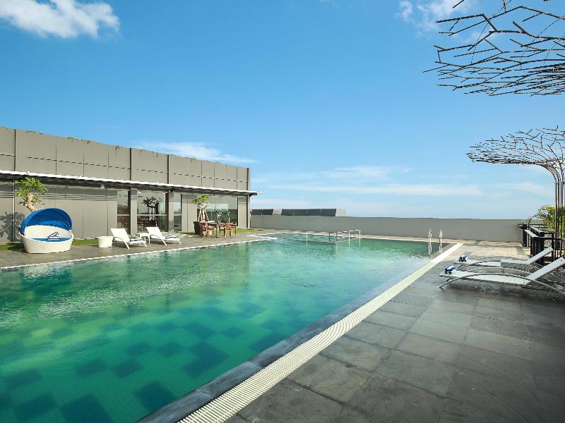 Swiss-Belinn Saripetojo Solo - Havuz