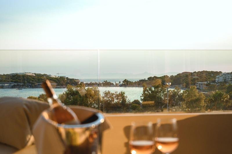 Somewhere Boutique Hotel Vouliagmeni - Oda