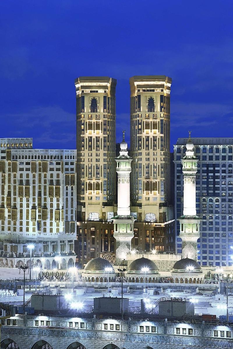 Conrad Makkah - Genel