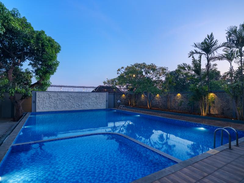 Aston Inn Rembang - Havuz