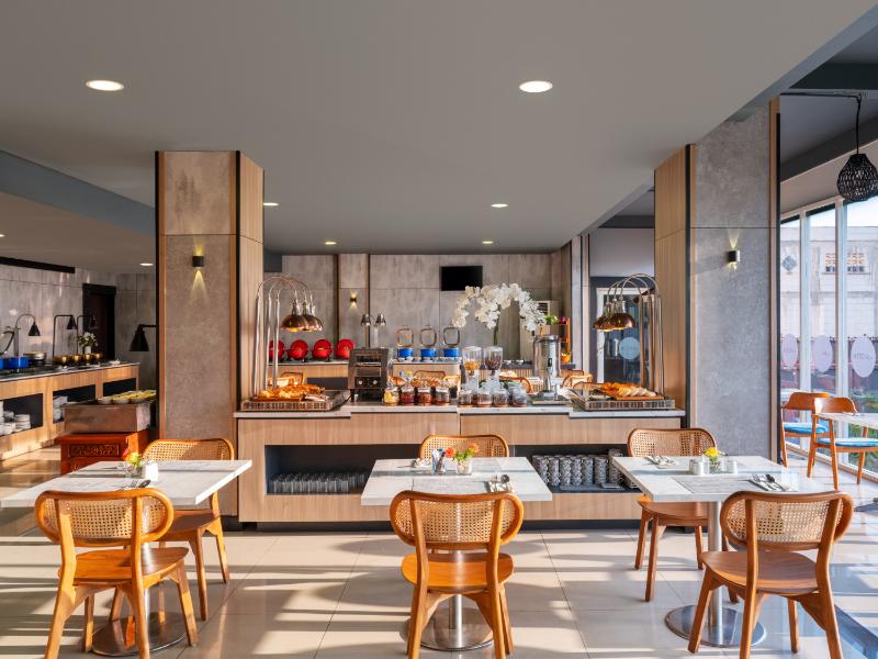 Aston Inn Rembang - Restoran