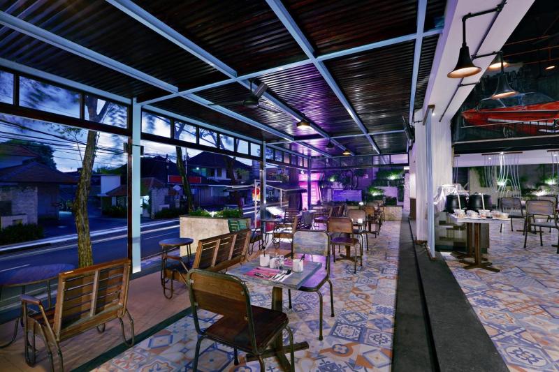 favehotel Kuta Kartika Plaza - Restoran