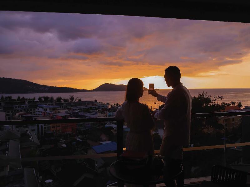 Andaman Beach Hotel Phuket Handwritten Collection - Teras