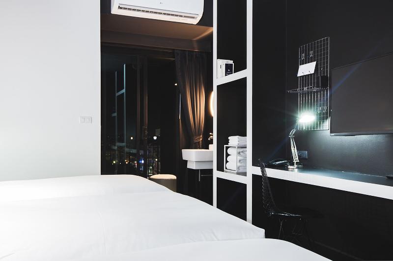 Blu Monkey Hub and Hotel Phuket - Oda