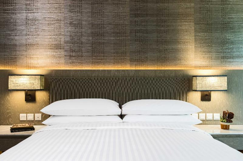 Phuket Marriott Resort and Spa, Nai Yang Beach - Oda