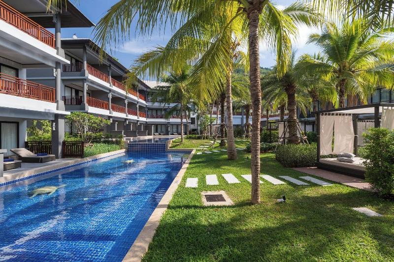 Phuket Marriott Resort and Spa, Nai Yang Beach - Havuz